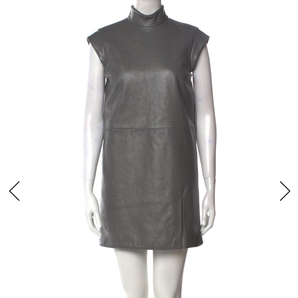 Miu Miu
2018 Mini Dress w/ Tags
Size: XS | US2, IT38